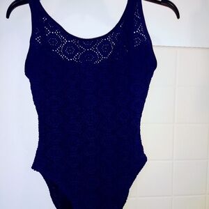 Jantzen Blue Lined Crochet One Piece Women’s Swimsuit size 12